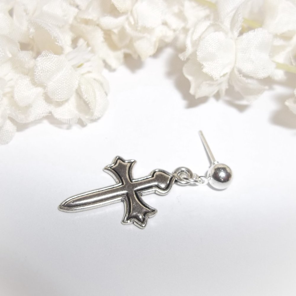 One Cross Earring Silver Single Piercing Unisex Fashion Jewelry Dangle Drop 7164 - Picture 5 of 8